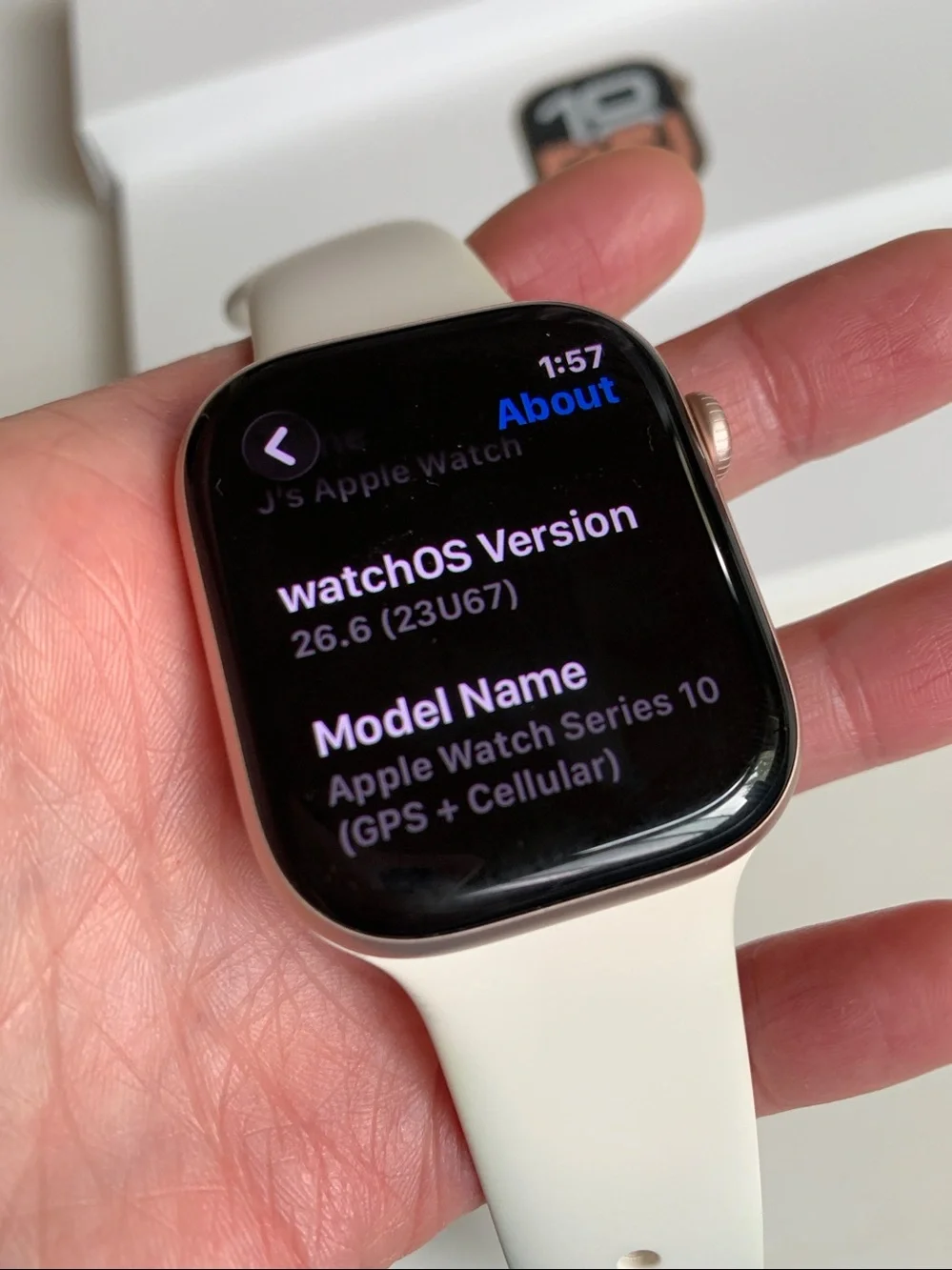 APPLE Series 10 46mm LTE & GPS 99% Battery Health! NOTE: Media Speaker Volume Lo